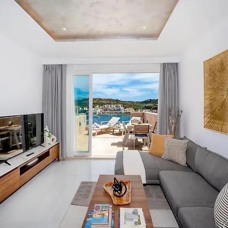 New Luxury Penthouse