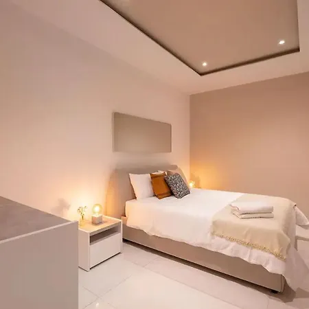 New Luxury Penthouse *